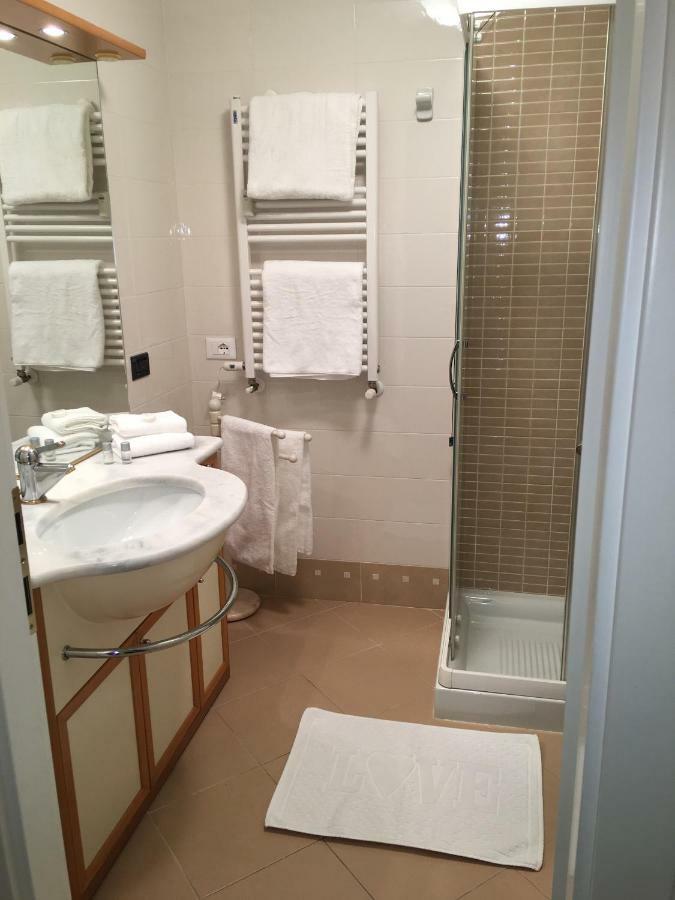 apartment Zagara - Gardone Riviera center Extérieur photo